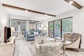 2103 Beach Wood